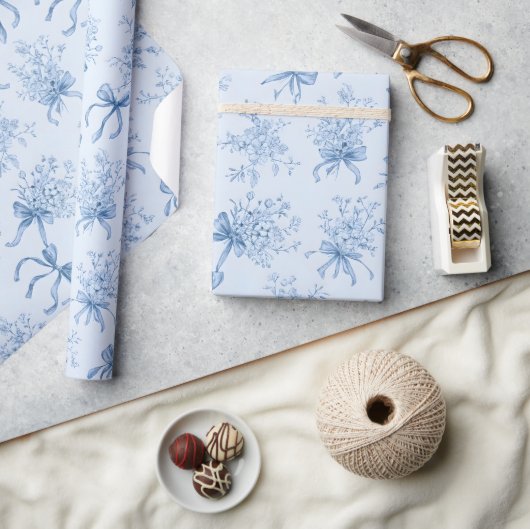 Blue Ribbons and Bows Toile Coquette Pattern ラッピングペーパー (クラフト)
