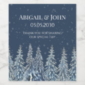 Blue Rustic Snowy Night Forest Wedding Wine Label ワインラベル (シングルラベル)