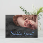 blue SCRIPT名boyベビー誕生発表 招待状 (スタンド正面)