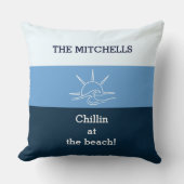 Blue Stripes Chillin Family Name Beach House クッション (正面)