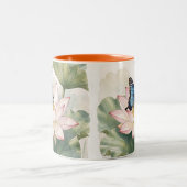 Blue Swallowtail Butterfly With Lotus Flower Name ツートーンマグカップ (中央)