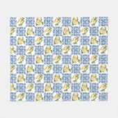 Blue Tile French Country Lemon Pattern フリースブランケット (正面(横))