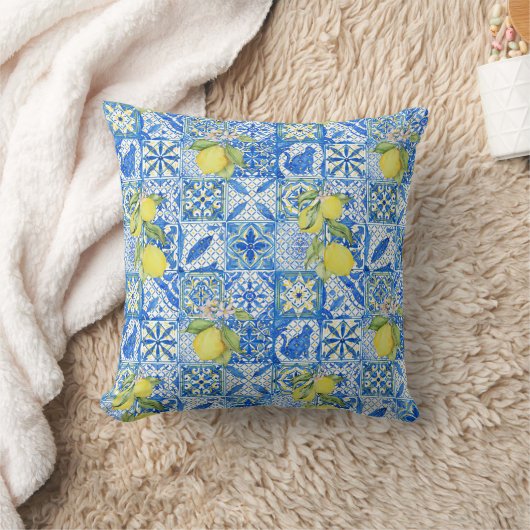 Blue Tile French Country Lemon Pattern Home Decor クッション (ブランケット)