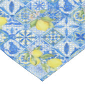 Blue Tile French Country Lemon Pattern Home Decor テーブルクロス (アングル)