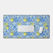 Blue Tile French Country Lemon Pattern Home Decor デスクマット (キーボード&マウス)