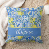 Blue Tile French Country Lemon Pattern Monogram クッション (ブランケット)