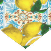 Blue tiles lemon Mediterranean テーブルクロス (アングル)