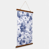 Blue Toile Countryside Scene (3) 吊り下げ型タペストリー (傾斜あり)