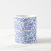 Blue Toile Floral Pattern Classic Botanical コーヒーマグカップ (中央)
