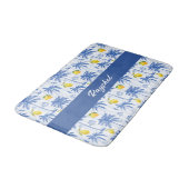Blue Toile Palm Trees Lemons Monogram Name バスマット (アングル)
