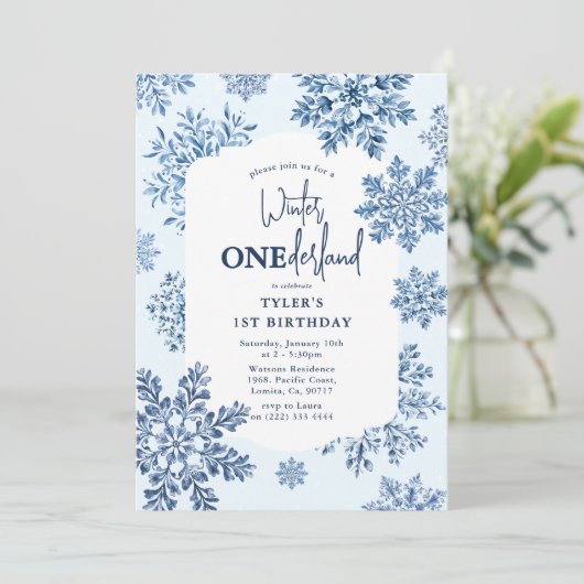 Blue Toile Snowflake Winter 1st Birthday 招待状 (スタンド正面)