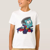 Blue Vampire Boy with Cape Cute Dracula Tシャツ (正面)