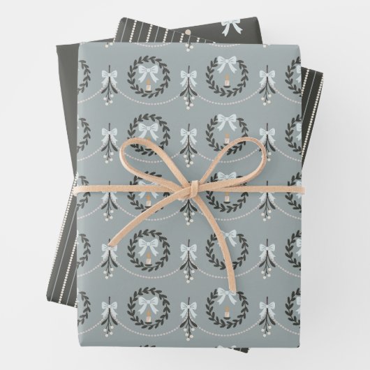 Blue Victorian Mistletoe and Wreath Gift Wrap ラッピングペーパーシート (インサイチュ)