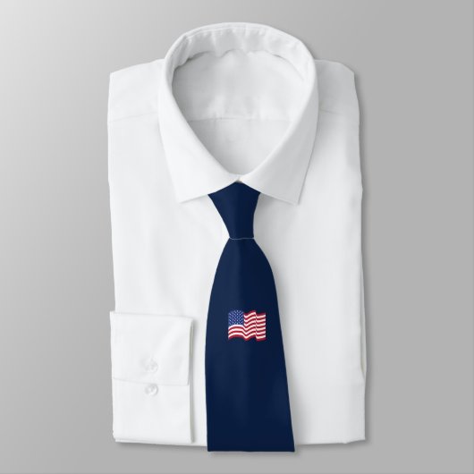 Blue Waving American Flag Tie ネクタイ (タイ)