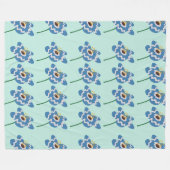 Blue wavy flower pattern フリースブランケット (正面(横))