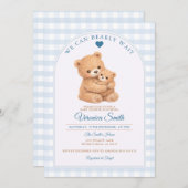 Blue We can bearly wait Mama Bear Baby Shower 招待状 (正面/裏面)