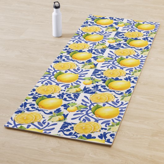 Blue White Lemon Tile Pattern Mediterranean Citrus ヨガマット (インサイチュ)
