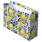 Blue White Lemon Tile Pattern Mediterranean Citrus ラージペーパーバッグ (正面アングル)