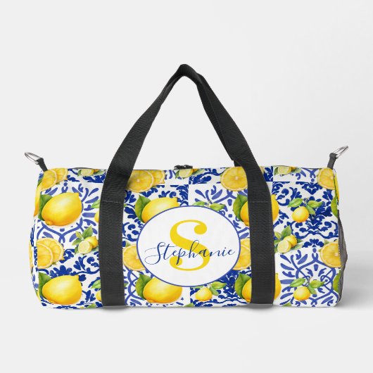 Blue White Lemon Tile Pattern Monogram Name Citrus ダッフルバッグ (正面)
