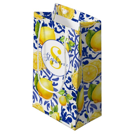 Blue White Lemon Tile Pattern Name Monogram Citrus スモールペーパーバッグ (正面アングル)