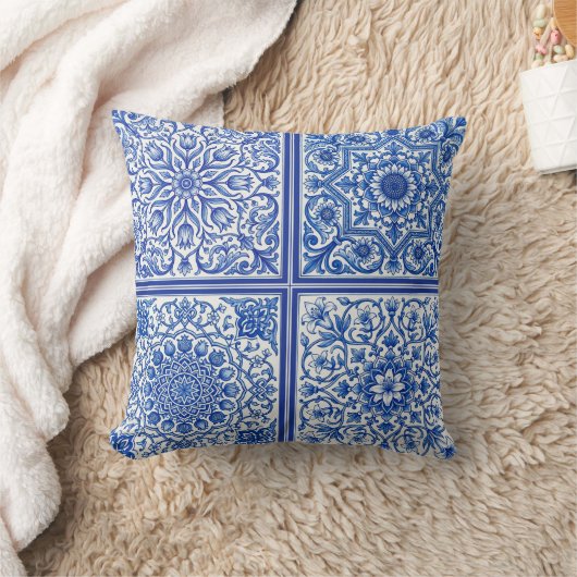 Blue White Mediterranean Tile Botanical Pattern クッション (ブランケット)