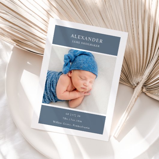 Blue White Minimalist Photo Baby Announcement Card 招待状