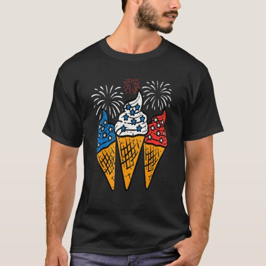 Blue White Red Ice Cream Cone Us Flag 4th Of July Tシャツ (正面)