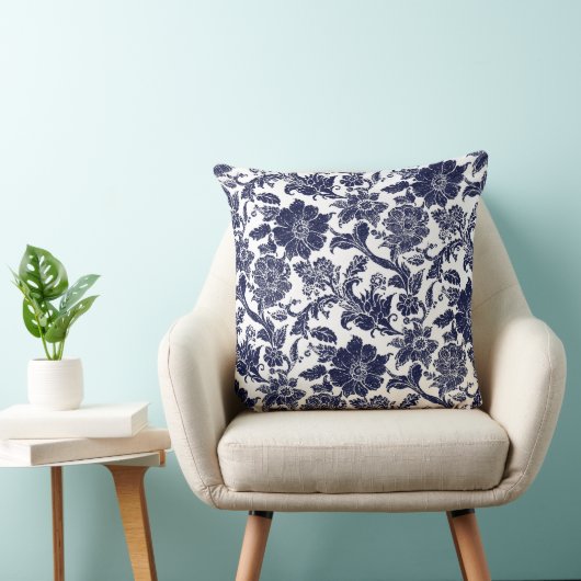 Blue White Throw Pillow クッション (椅子)