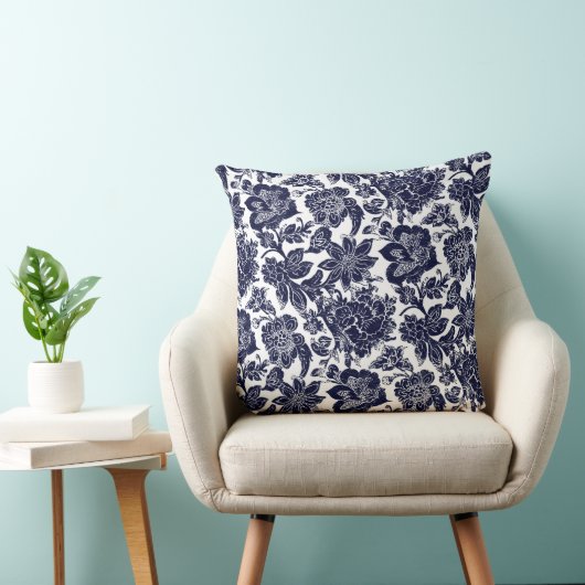 Blue White Throw Pillow クッション (椅子)