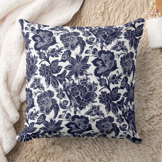 Blue White Throw Pillow クッション (ブランケット)