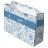 Blue White Watercolor Floral Monogram Name ラージペーパーバッグ (裏面アングル)