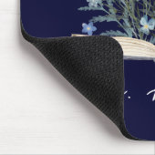 Blue Wildflowers Grow From Book Teacher マウスパッド (コーナー)
