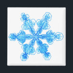 Blue Winter Snowflake マグネット<br><div class="desc">This design features a beautiful illustration of a snowflake, a traditional symbol of Christmas and the winter season more generally. A snowflake is a single ice crystal that has achieved a size big enough to fall through the Earth's atmosphere as snow.</div>