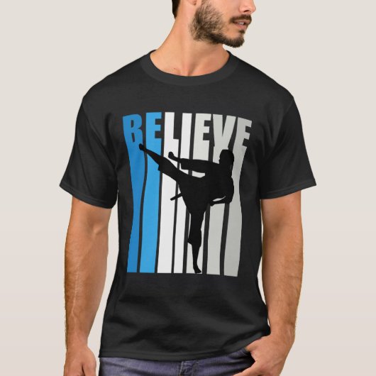 Blue Womens Believe Jiu Jitsu Motivational Retro G Tシャツ (正面)