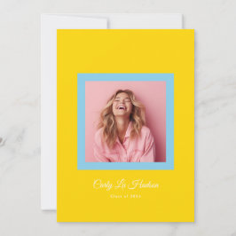 Blue Yellow Bold Minimal High School Photo Grad 案内状