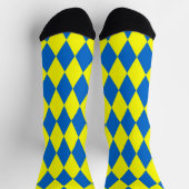Blue Yellow Harlequin Checkered Design ソックス (上部)