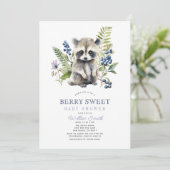 Blueberries & Raccoon Berry Sweet Boy Baby Shower 招待状 (スタンド正面)
