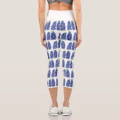 Bluebonnetsテキサス州花ワイルドフラワーウォータカラー カプリレギンス (裏面)