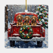 Bluetick Coonhound Christmas Red Truck Holiday セラミックオーナメント (裏面)