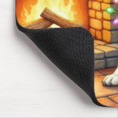 Bluetick Coonhound Fireplace with Christmas Lights マウスパッド (コーナー)
