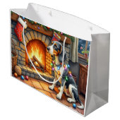 Bluetick Coonhound Fireplace with Christmas Lights ラージペーパーバッグ (裏面アングル)