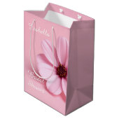 Blush Cosmos Floral Bridal Shower Script Design ミディアムペーパーバッグ (裏面アングル)