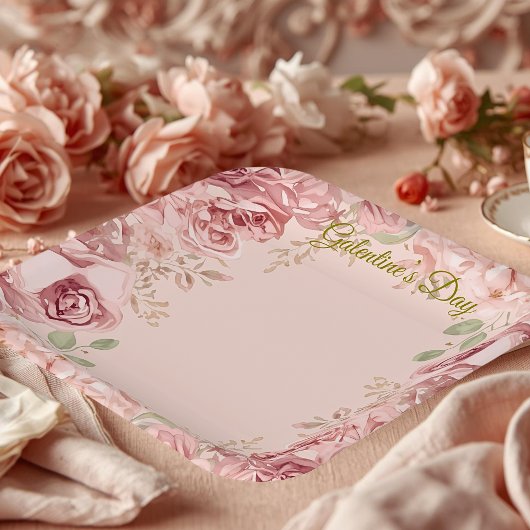 Blush Garden Roses Galentine Brunch Table Florals ペーパープレート