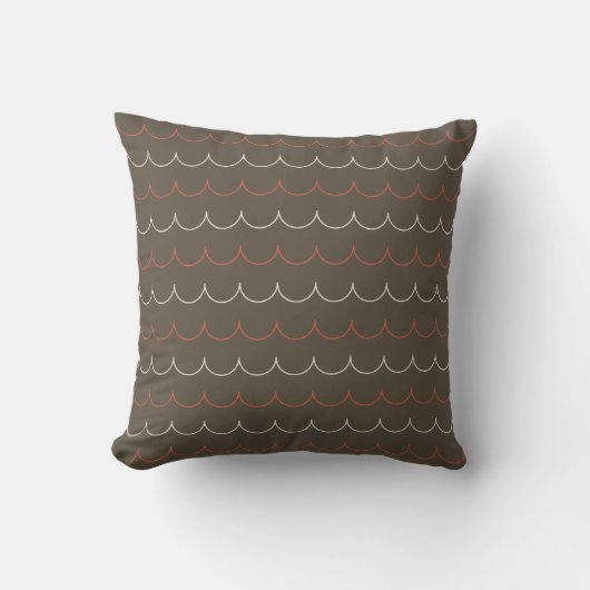 Blush, Olive & Rust Scallop Pillow  クッション (正面)