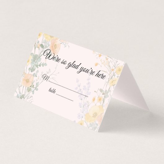 Blush Peach Wildflowers Folded Wedding Place Cards (正面)