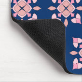 Blush Pink and Navy Geometric Floral Tiles マウスパッド (コーナー)