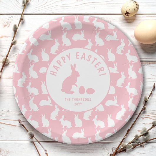 Blush Pink And White Bunny Pattern Happy Easter ペーパープレート