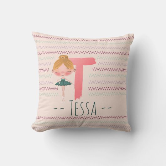 Blush Pink Ballerina Monogram T – Personalized Art クッション (正面)
