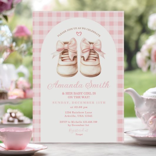 Blush Pink Bow Baby Shoes Gingham Arch Baby Shower 招待状
