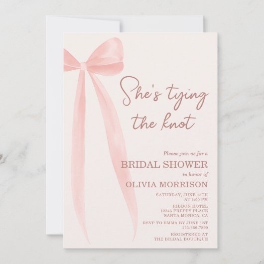 Blush Pink Bow She's Tying the Knot Bridal Shower 招待状 (正面)